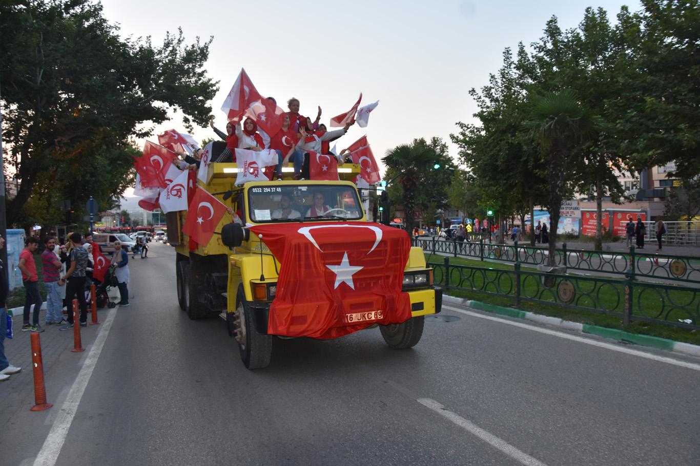 15 Temmuz'un simgelerinden Şerife Boz unutulmadı 15 Temmuz'un simgelerinden Şerife Boz unutulmadı